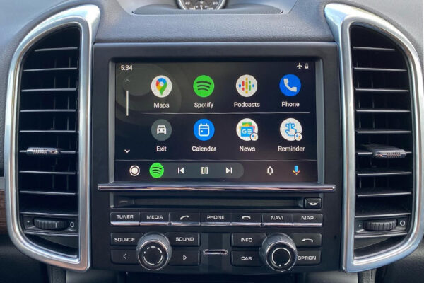 Wireless CarPlay and AndroidAuto Integration for Porsche Cayenne 2011-2016 - Image 2