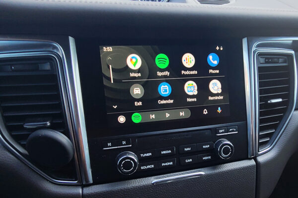Wireless CarPlay and AndroidAuto Integration for Porsche Macan 2017-2018 - Image 2