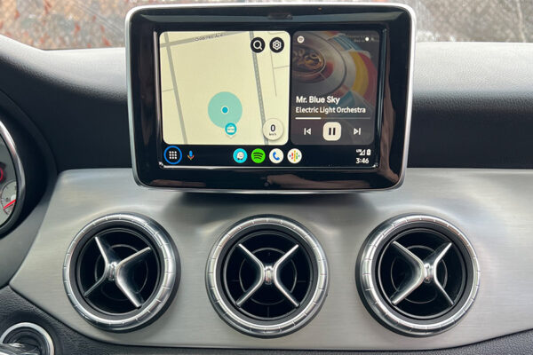 Wireless CarPlay and AndroidAuto Integration for Mercedes CLA / GLA 2014-2015 - Image 2