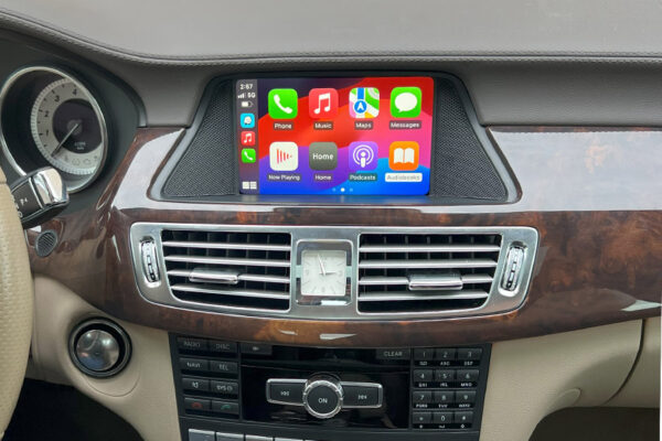 Wireless CarPlay and AndroidAuto Integration for Mercedes CLS 2012-2014