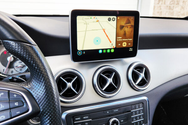 Wireless CarPlay and AndroidAuto Integration for Mercedes CLA GLA 2016-2017 - Image 2